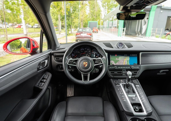 Porsche Macan cena 335900 przebieg: 105910, rok produkcji 2020 z Cedynia małe 379